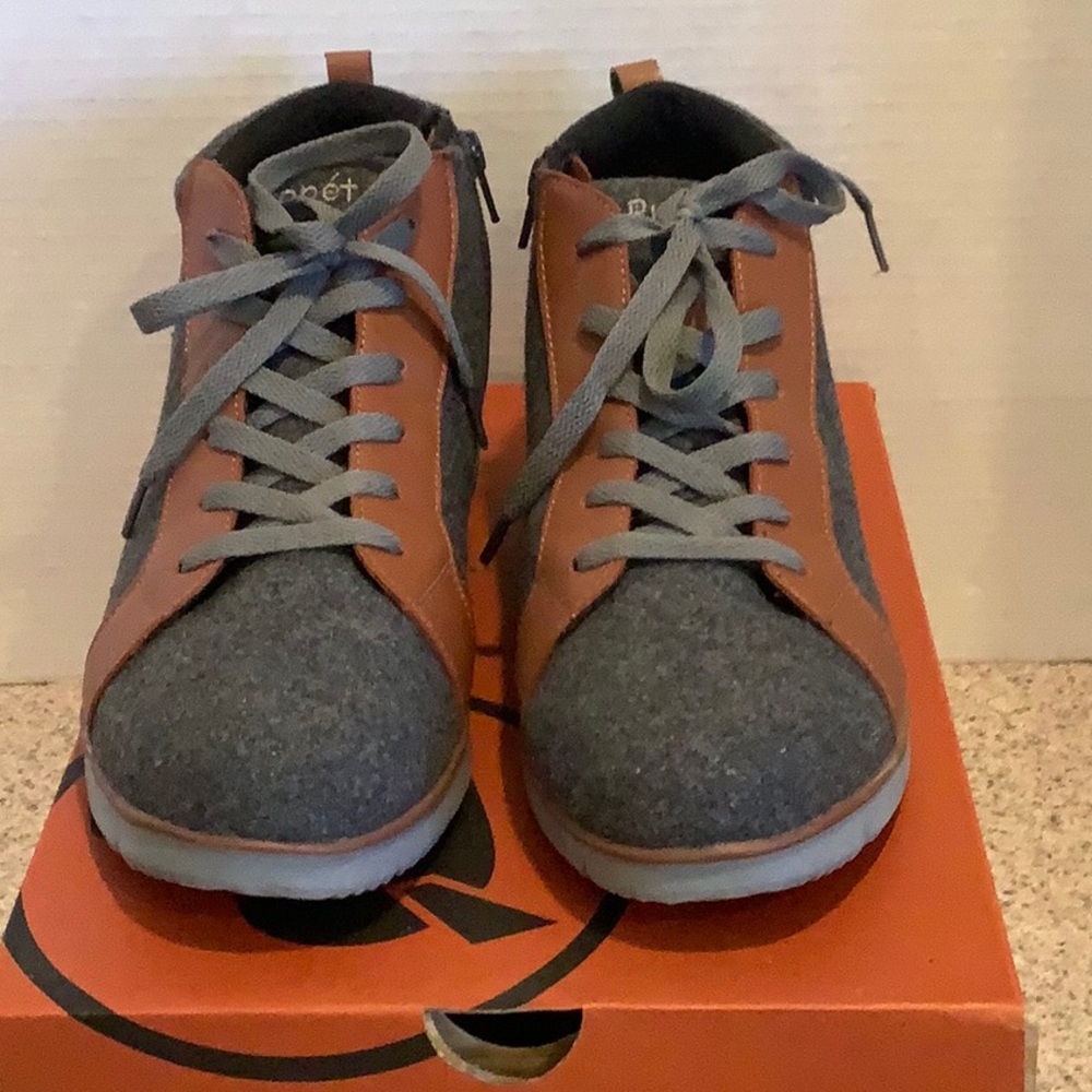 Propet Travel Fit Bootie Grey Flannel 10M
